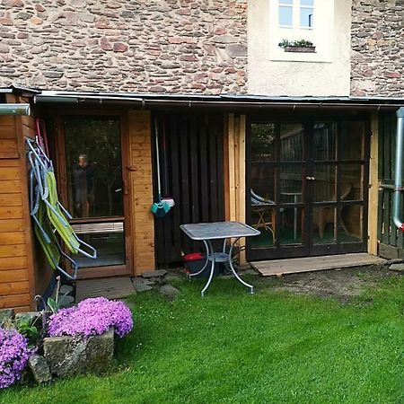 Apartman Dvorecna Loucovice Bagian luar foto